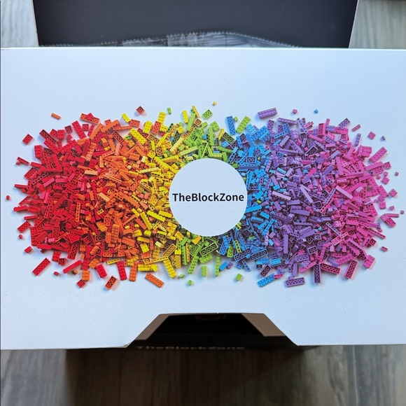 Colorful Building Set - Picture 2 of 6